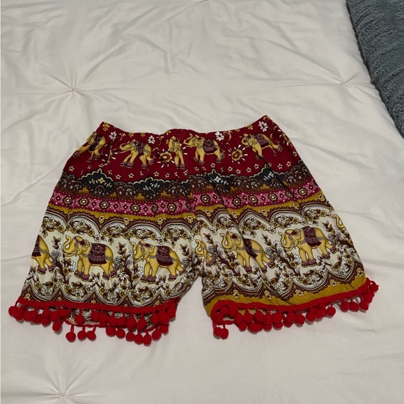 Colorful Elephant Print Women's Shorts - Picture 1 of 2